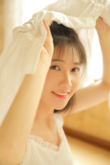 大胸美女